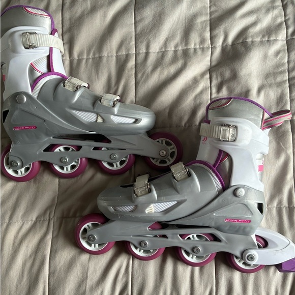 SOLD Roller Derby V-Tech 500 Women's Inline Skates with Adjustable Sizing - Picture 2 of 2